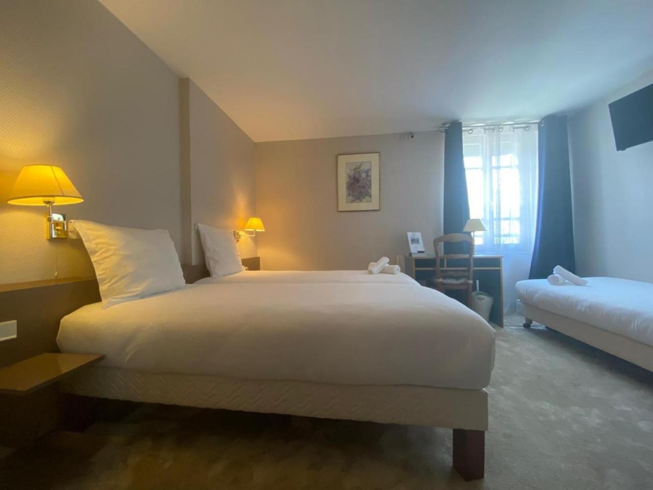 Le Vésinet Hotel Paris Vesinet- Logis Hotel Restaurant מראה חיצוני תמונה