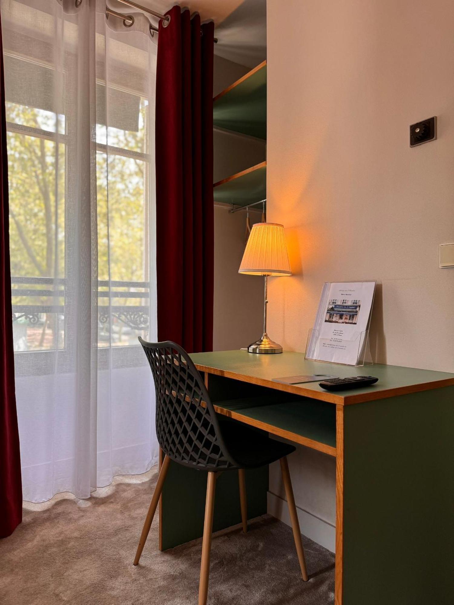 Le Vésinet Hotel Paris Vesinet- Logis Hotel Restaurant מראה חיצוני תמונה